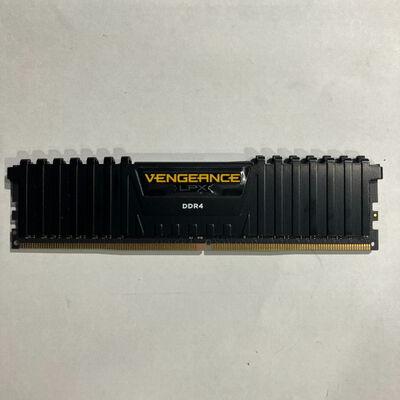 【鹿児島店】中古  PC4-21300 8GB デスクトップ用 126165 