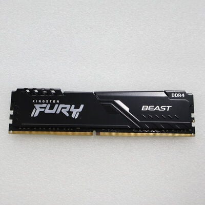 【通販センター】中古  PC4-21300 8GB デスクトップ用(DDR4-2666) 126165 