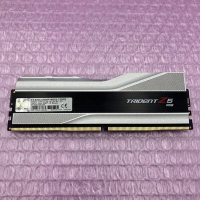 【町田店】中古  PC5-48000 16GB デスクトップ用(DDR5-6000) 149154 