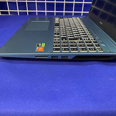 【横浜駅前店】中古  Mouse J6A7G60GNADC(Ryzen 7 7840HS/32GB/SSD1TB+512GB/RTX4060/W11H) 3400009005 
