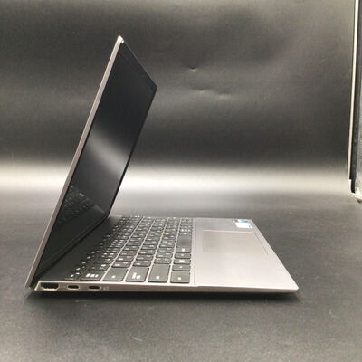 【秋葉原本店】中古  DELL Vostro 5320(i5-1240P/8GB/SSD256GB/W11H) 3410011632【2/19値下げ!】 