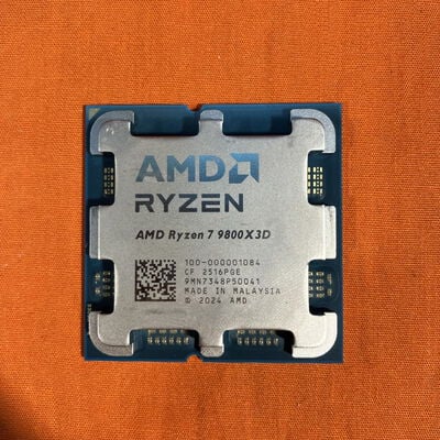 【なんば店】中古  AMD Ryzen 7 9800X3D (AM5/4.7/104M/C8/T16/120W) 172566 