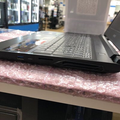 【宮崎恒久店】中古  Gigabyte AOURUS RC45 (i7-10750H/16GB/SSD512GB/GTX1650Ti/W11H) 5160000663 