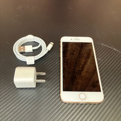 【富士青葉店】中古  【au】 iPhone8 4.7インチ 64GB (ゴールド)  MQ7A2J/A 135668 