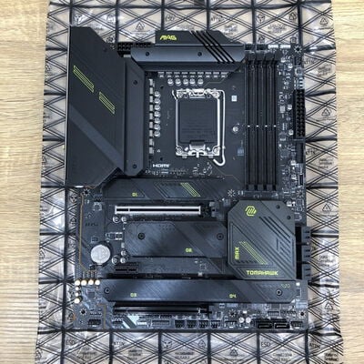 【津ラッツ店】中古  MSI MAG Z790 TOMAHAWK MAX WIFI (Z790 1700 ATX DDR5) 175318