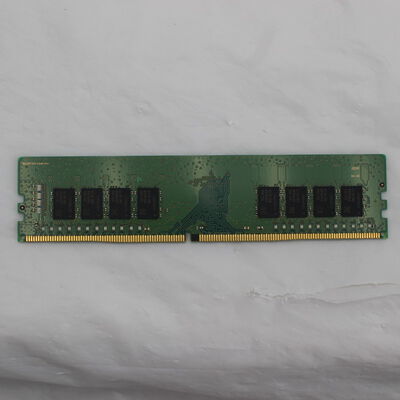 【通販センター】中古  PC4-21300 16GB デスクトップ用(DDR4-2666) 135638 