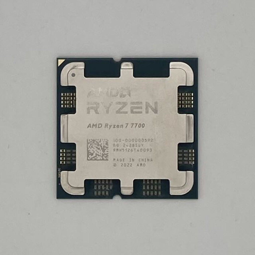 中古 AMD Ryzen 7 7700 (AM5/3.8GHz/40M/C8/T16/65W) 154483 （378510