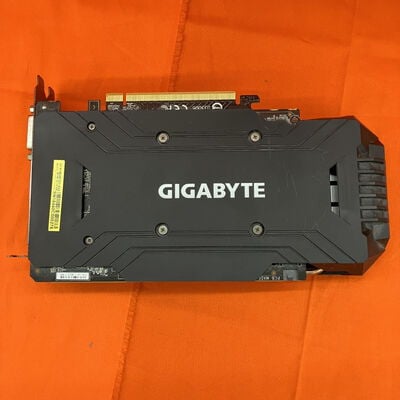 【なんば店】中古  GIGABYTE GV-N1060WF2OC-6GD(GTX1060 6G GDR5) 3280021137 