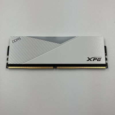 【なんば店】中古  PC5-44800 16GB デスクトップ用 149153 