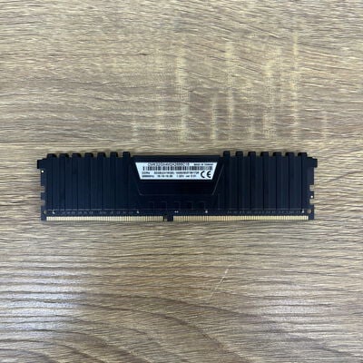【津ラッツ店】中古  PC4-21300 16GB デスクトップ用 135638 