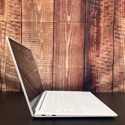 【富士青葉店】中古  Lenovo Yoga　Slim7　Carbon13 5070002399 