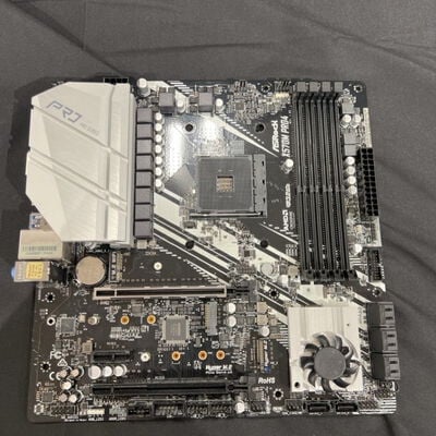 【静岡東瀬名店】中古  【付属品欠品】 ASRock X570M Pro4 (X570 AM4 mATX DDR4) 3480041000 
