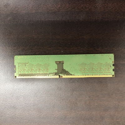 【福山ココローズ店】中古  PC4-21300 8GB デスクトップ用(DDR4-2666) 126165 