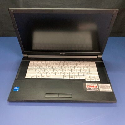 【前橋ｲﾝﾀｰｱｶﾏﾙ店】中古  FUJITSU LIFEBOOK(i5-1145G7/8GB/HDD500GB/W11P) 4540002606 