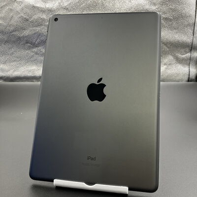 【大須店】中古  Apple iPad 10.2インチ (第8世代/2020) Wi-Fi 32GB スペースグレイ MYL92J/A 143620 