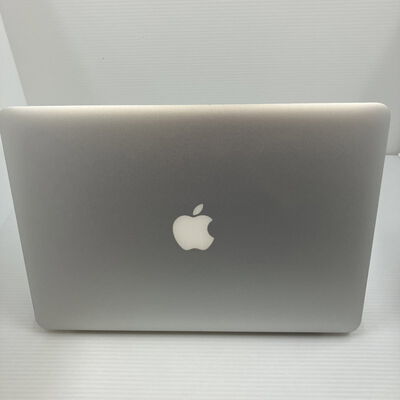 【秋葉原本店】中古  Apple MacBook Air 13インチ Early 2015 Core i5 1.6GHz/8GB/256GB SSD MMGG2J/A 135911 