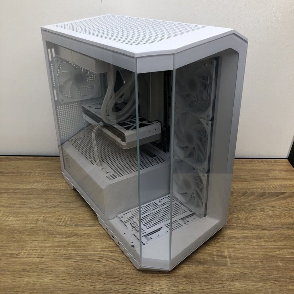 中古 STORM 幻界シリーズ(i7 14700KF/32GB/SSD2TB/RTX4070 Ti SUPER