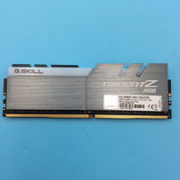 中古  PC4-21300 8GB デスクトップ用(DDR4-2666) 126165 