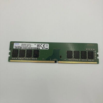 【秋葉原本店】中古  PC4-21300 8GB デスクトップ用(DDR4-2666) 126165 