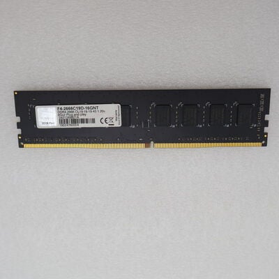 【通販センター】中古  PC4-21300 8GB デスクトップ用(DDR4-2666) 126165 