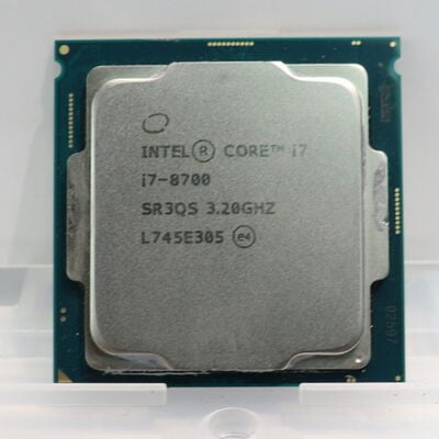 【札幌店】中古  INTEL Core i7 8700 (1151/3.20GHz/12M/C6/T12) 136198 