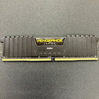 中古  PC4-21300 8GB デスクトップ用(DDR4-2666) 126165 