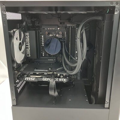 【なんば店】中古  自作パソコン (Ryzen 7 9800X3D/16GB/SSD256GB/RTX4060Ti 8GB/WLAN) 1460030624 
