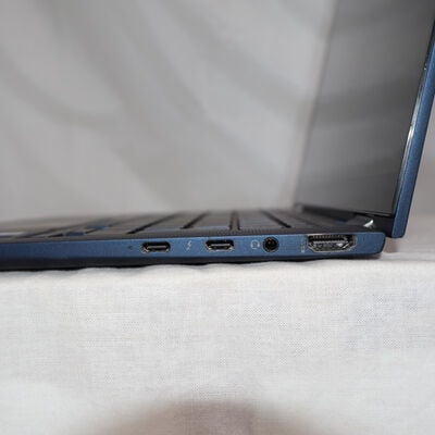 【通販センター】中古  HP Elite Dragonfly G2 (Intel Core  i7 1165G7 2.80GHz/16GB/SSD512GB/-/オンボード/13.3/1920x1080/Wi-Fi/WEBCAM/W11H64 MAR) 186481 