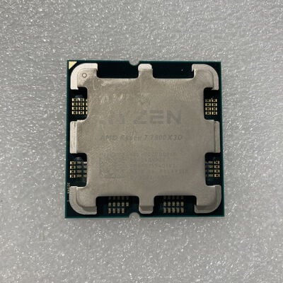 【甲府飯田店】中古  AMD Ryzen 7 7800X3D (AM5/4.2/104M/C8/T16/120W) 157139 
