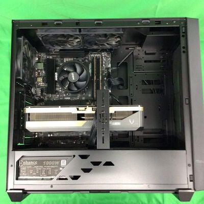 【川崎店】中古  LEVEL&infin;ILeDEs-R7B6-AR97X-VKSXB(Ryzen 7 9700X/64GB/SSD2TB/RTX5080/W11P) 3170006821 