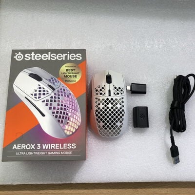 【甲府飯田店】中古  SteelSeries Aerox 3 Wireless Snow (62608) 4720001677 
