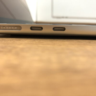 【姫路店】中古  Apple MacBook Air 13.6インチ 2022 (M2 8CPU 8GPU/8GB/256GB) スターライト MLY13J/A 4760001261 