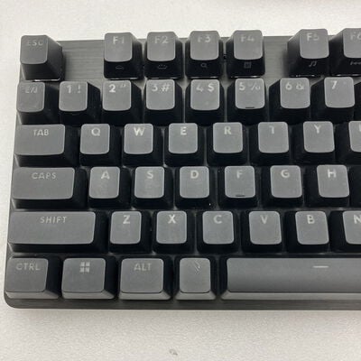 【新潟店】中古  Logicool G413TKLSE (有線 ｹﾞｰﾐﾝｸﾞｷｰﾎﾞｰﾄﾞ) 158799 