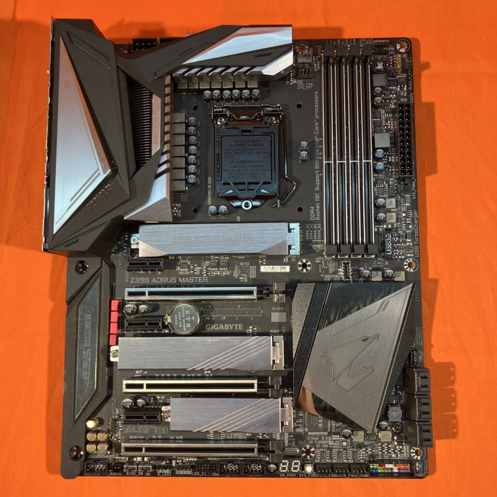 GIGABYTE Z390 AORUS MASTER マザーボードジャンク？ GIGABYTE Z390