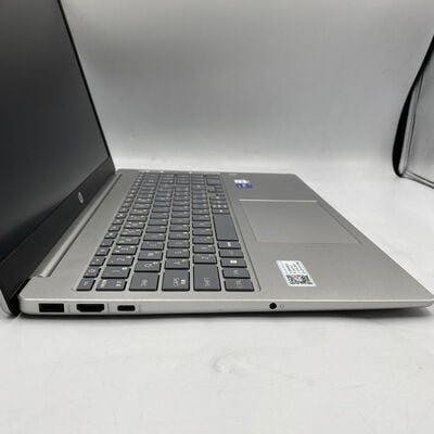【座間相武台】中古  HP Laptop 15-fd0266TU 4510002659 