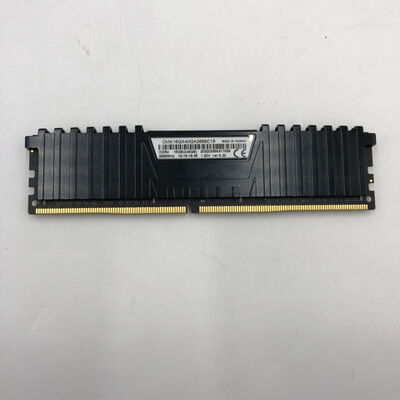 【福井日之出店】中古  PC4-21300 16GB デスクトップ用(DDR4-2666) 135638 