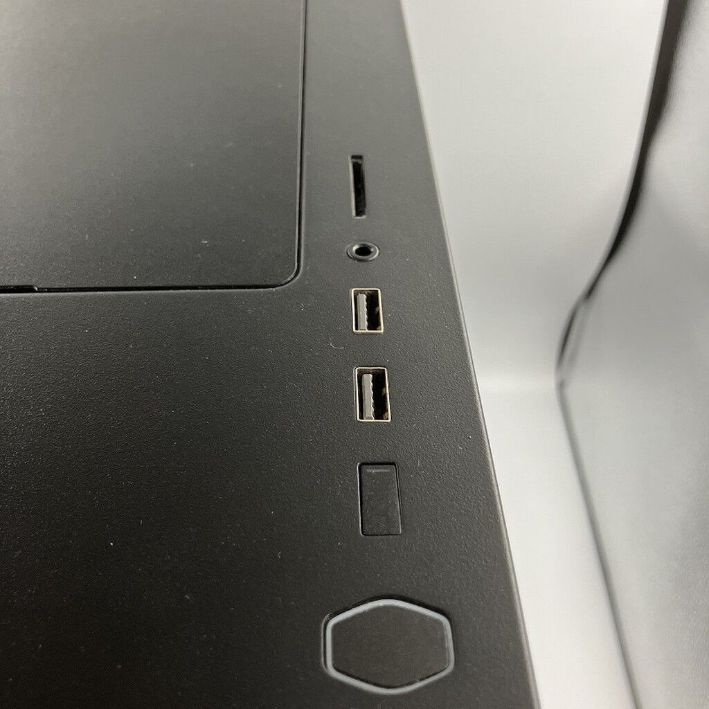 中古 自作PC(Ryzen7-3700X/32GB/SSD1TB/GTX1660Ti/WLAN/OS無し