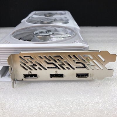 【甲府飯田店】中古  ASRock RX9060XT SL 16GO(RX9060XT Steel Legend 16G) 179896