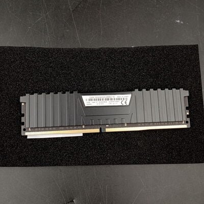 【大須店】中古  PC4-21300 8GB デスクトップ用 126165 