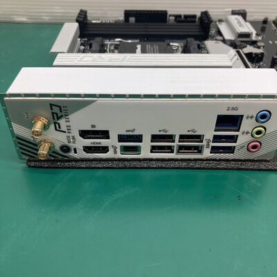 【浦添城間店(沖縄)】中古  ASRock B650M Pro X3D WiFi (B650 AM5 mATX DDR5) 4780001293 