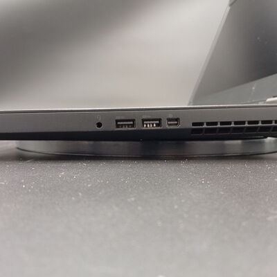 【大須店】中古  Lenovo ThinkPad P52　20MAS12700 (Core i7 8750H/16GB/SSD512GB/-/NVIDIA Quadro P1000 4GB/15.6ｲﾝﾁ/1920x1080/Wi-Fi/WEBCAM/W11H64) 176658 