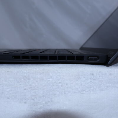 【通販センター】中古  Lenovo ThinkPad X1 Nano Gen1 (Core i7-1160G7/16GB/オンボード) 202820 