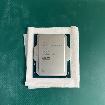 【静岡東瀬名店】中古  INTEL Core Ultra 7 265F (1851/2.4G/30M/C20/T20) 176925 