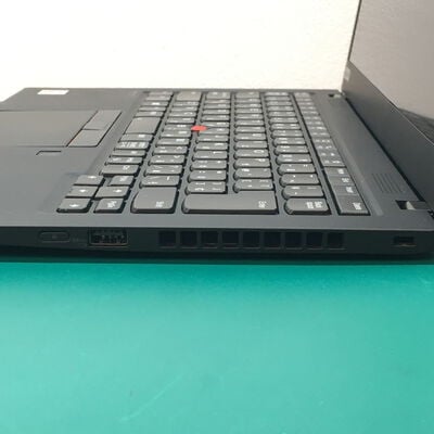 【佐賀南部バイパス店】中古  Lenovo X1 Carbon Gen8(i7-10610U/16GB/SSD512GB/1920x1080/W11P) 5250001394 