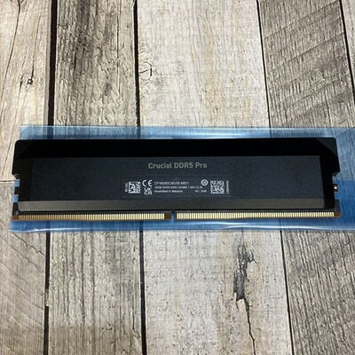 【広島店】中古  Crucial CP16G60C36U5B (PC5-48000 16GB デスクトップ用) 3320004808 