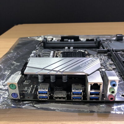 【甲府飯田店】中古  GIGABYTE Z590 D (Z590 1200 ATX DDR4) 4720001133 