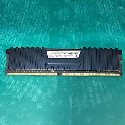 【静岡東瀬名店】中古  PC4-28800 8GB デスクトップ用 140733 