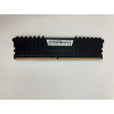 【仙台店】中古  Corsair VENGEANCE CMK16GX4M2A2666C16 DDR4-2666MHz PC4-21300 8GB デスクトップ用 3240010049 