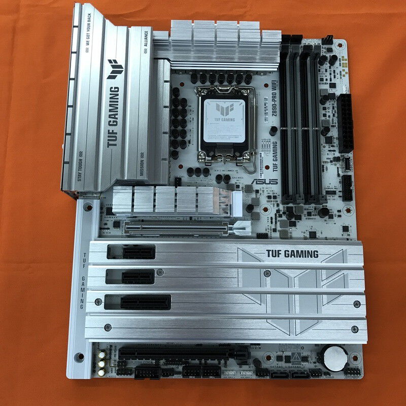 【トランプ様】TUF3090中古×4 / ROG3090中古×1 トランプ様】TUF3090中古×4 / ROG3090中古×1 トランプ様】TUF3090中古×4 /