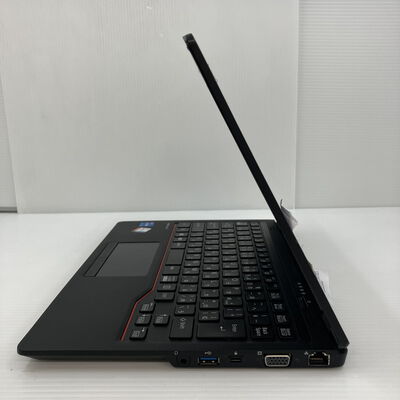 【秋葉原本店】中古  LIFEBOOK　U7311/F(i5-1145G7/8GB/SSD256GB/W11P) 3410015824 